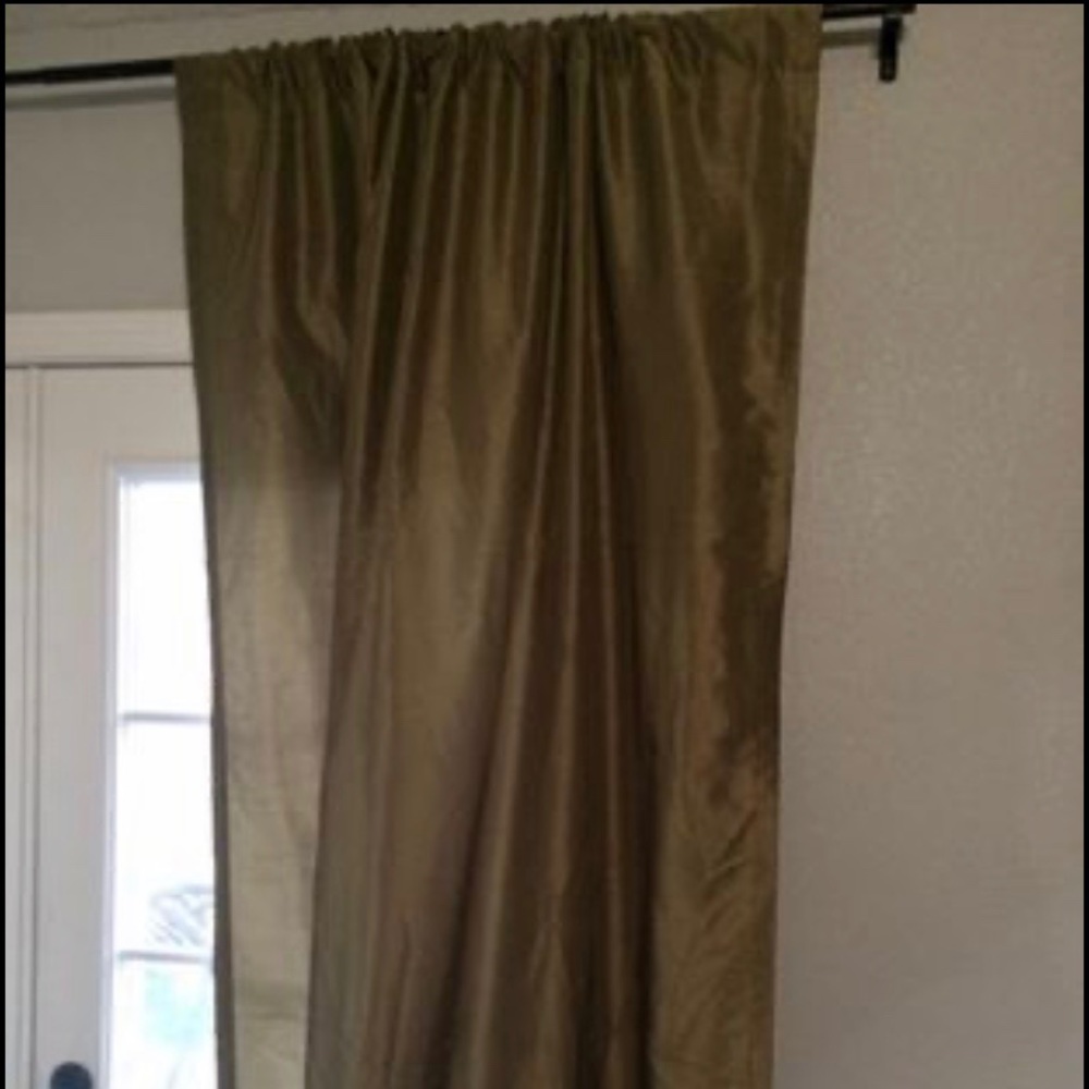 Window curtains